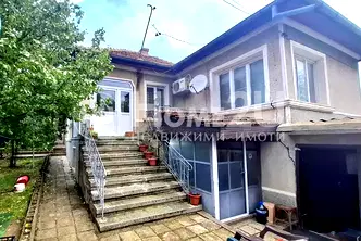 Къща във Варна, с. Ветрино