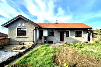 Къща във Велико Търново, с. Беляковец