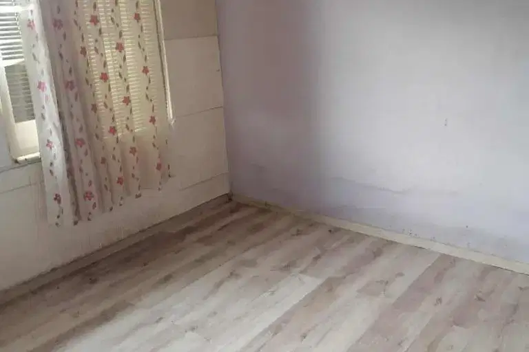 Къща във Велико Търново, с. Драганово
