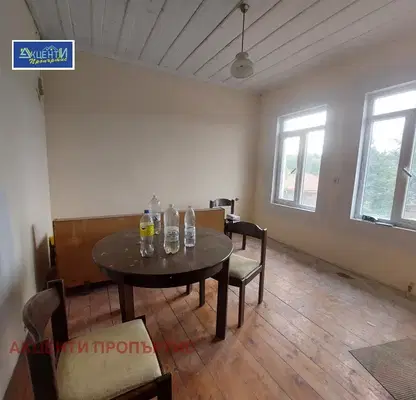 Photo 2 — House in Oblast Veliko Tyrnovo, Sheremetya