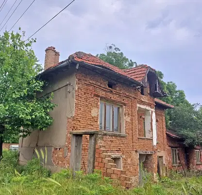 Снимка 5 — Къща във Велико Търново, с. Сломер