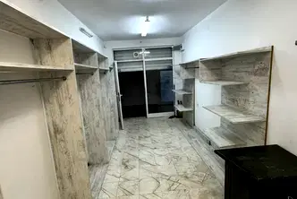 Магазин в Бургас, Център