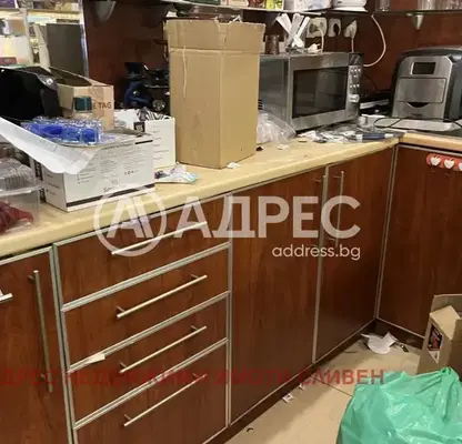 Снимка 5 — Магазин в Сливен, Център