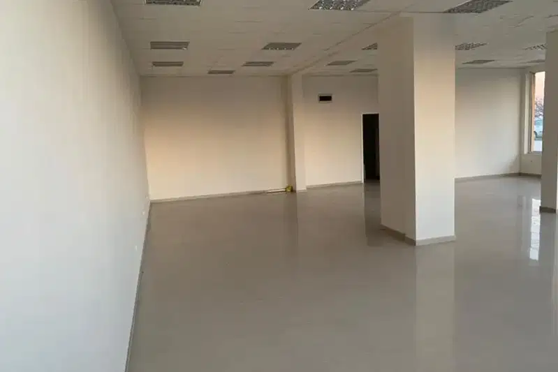 Shop in Stara Zagora, Jeleznik - Centyr