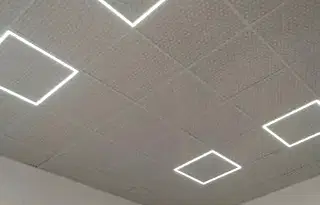 Магазин в Русе, Широк център