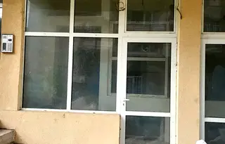 Магазин в Плевен, Широк център