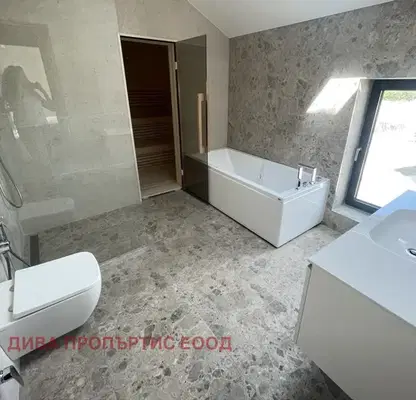 Photo 5 — 5-bedroom apartment in област София, Samokov
