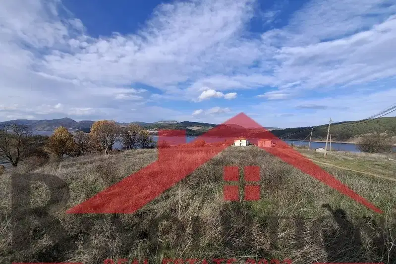 Земеделски имот в Кърджали, с. Тополчане
