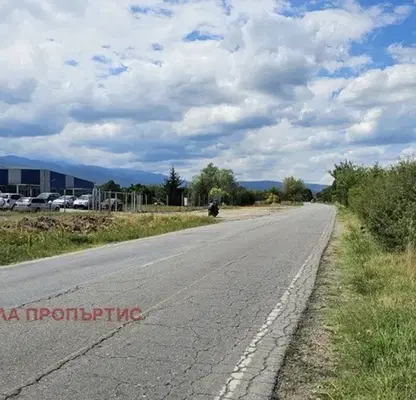 Photo 4 — Agricultural Land in област София, Dolna Banya