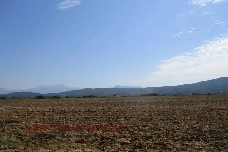 Agricultural Land in област София, Dragushinovo