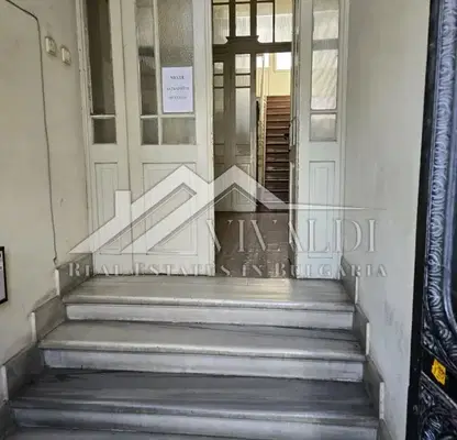 Photo 2 — Office in Varna, Centyr