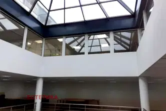 Офис в София, Център