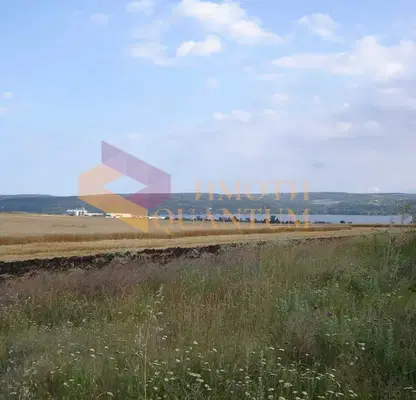 Photo 3 — Plot in Topoli