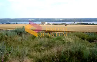 Парцел в с. Тополи