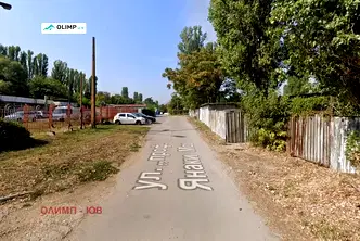 Парцел в Модерно предие