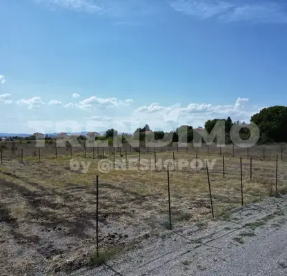 Photo 2 — Plot in Voluyak