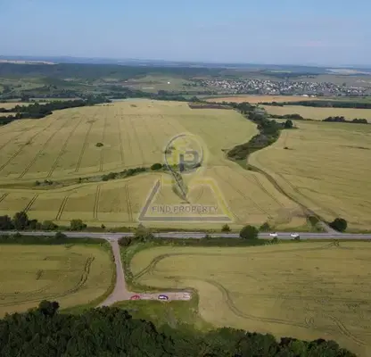 Photo 3 — Plot in Izvor