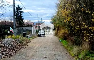 Парцел в с. Яна