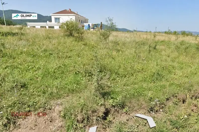 Парцел в София, Горна баня