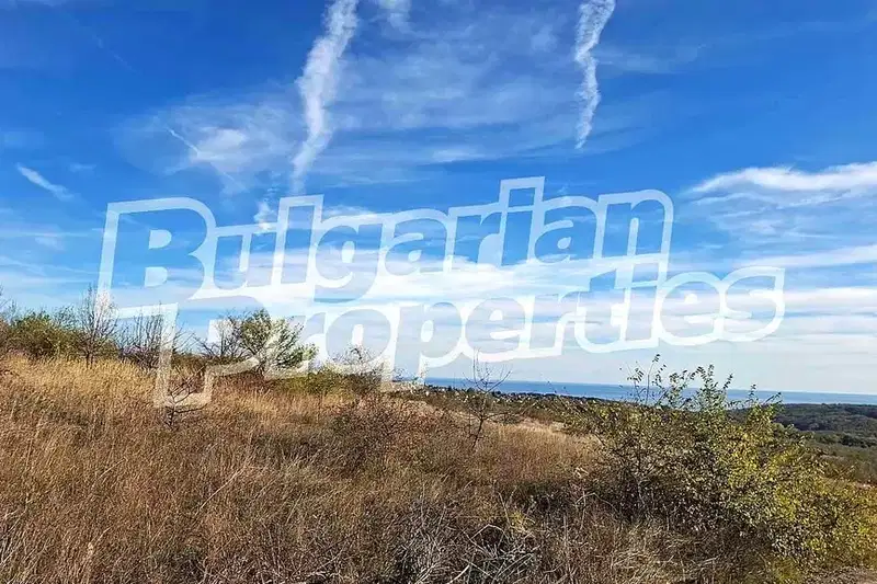 Парцел във Варна, м-т Боровец - юг