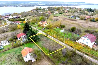 Парцел във Варна, м-т Лазур