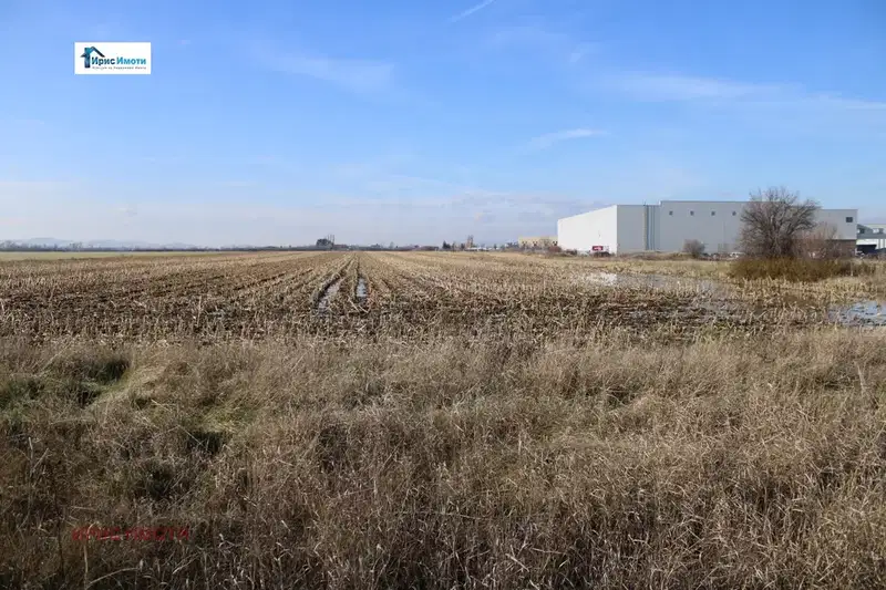 Парцел в София, Република