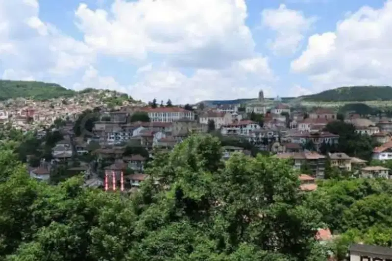 Парцел във Велико Търново, Варуша