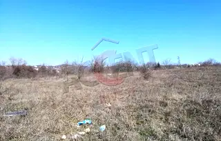 Парцел във Варна, Владислав Варненчик 1