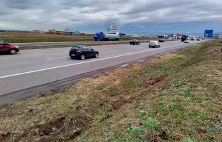 Парцел в София, Враждебна