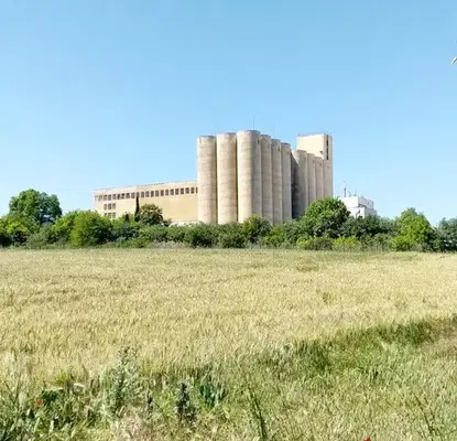 Снимка 2 — Парцел във Варна, Западна промишлена зона