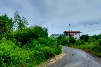 Парцел в Бургас, Обзор