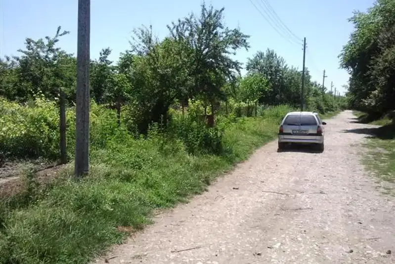 Парцел в Добрич, с. Безводица