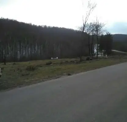 Photo 5 — Plot in Oblast Gabrovo, Rahovci