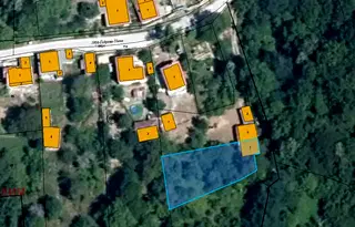 Парцел в Габрово, с. Стоманеците