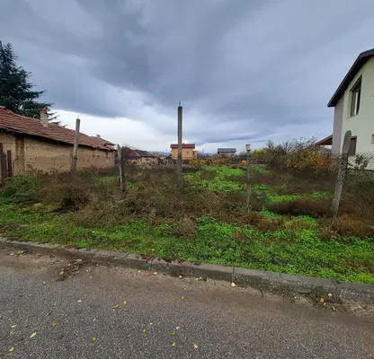 Photo 2 — Plot in Oblast Pazardjik, Dobrovnica