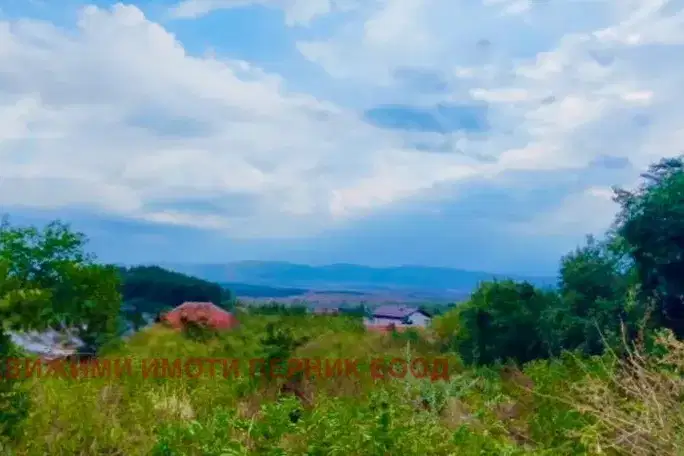 Парцел в Перник, с. Люлин