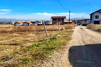 Парцел в София, Божурище