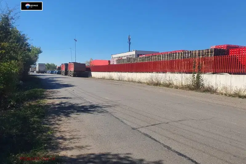 Парцел в София, Костинброд