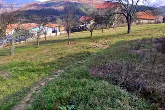 Парцел в София, Своге