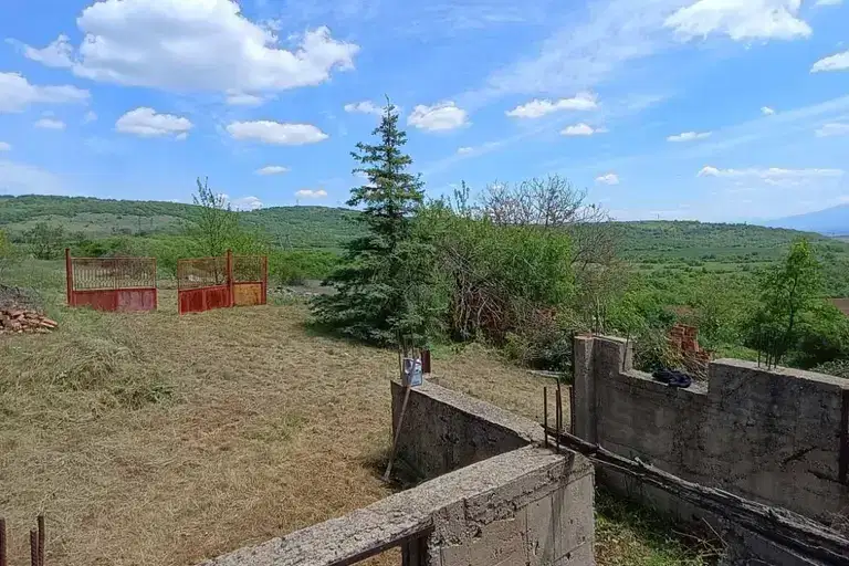 Парцел в София, с. Градец