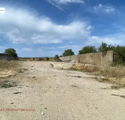 Photo 2 — Plot in област София, Herakovo
