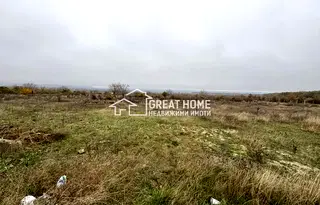 Парцел в Търговище, с. Стража