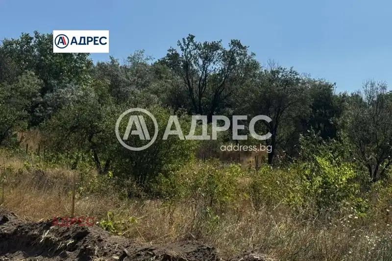 Парцел във Варна, Аксаково