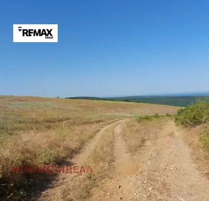 Снимка 4 — Парцел във Варна, с. Горица