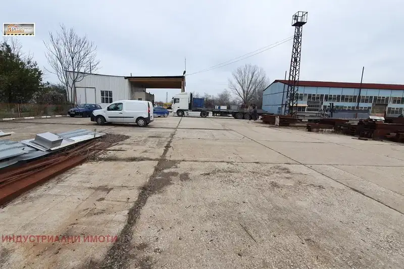 Industrial Building in Plovdiv, Industrialna Zona - Sever