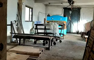 Промишлена сграда в Габрово, Промишлена зона