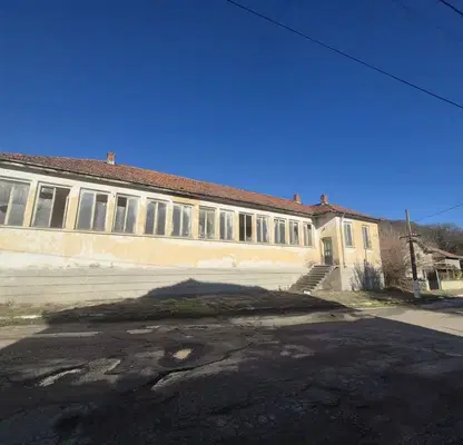Photo 5 — Industrial Building in Oblast Pleven, Beglej