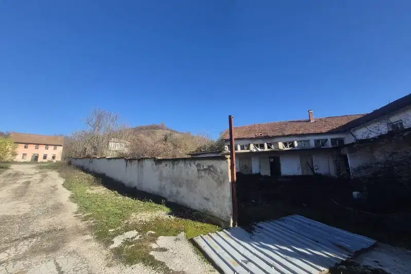 Industrial Building in Oblast Pleven, Beglej