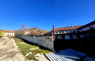 Промишлена сграда в Плевен, с. Беглеж