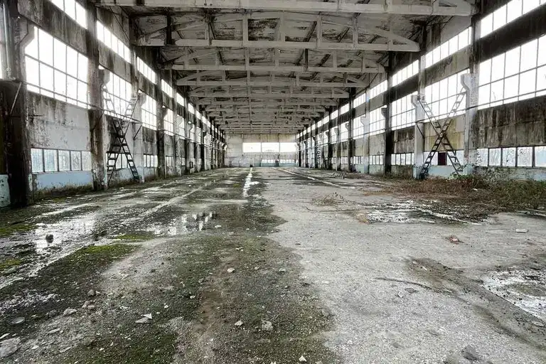 Industrial Building in Oblast Plovdiv, Karlovo